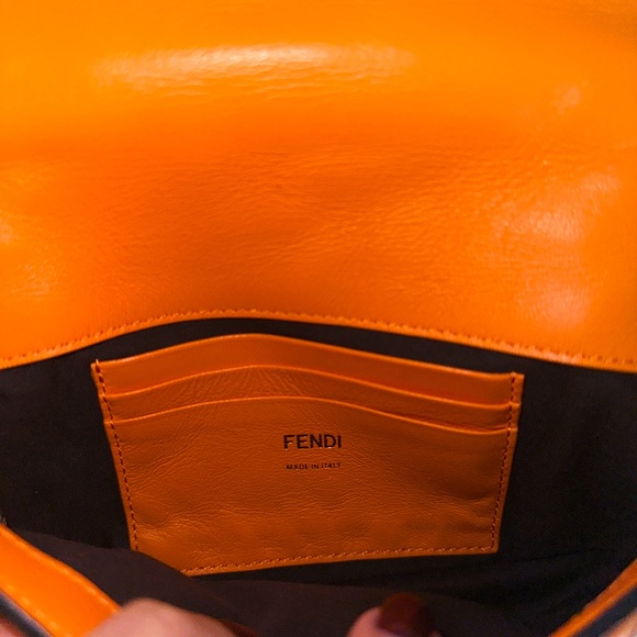 Authentic Fendi Mini Baguette Vibrant Orange Mini Bag - Picture 3 of 6